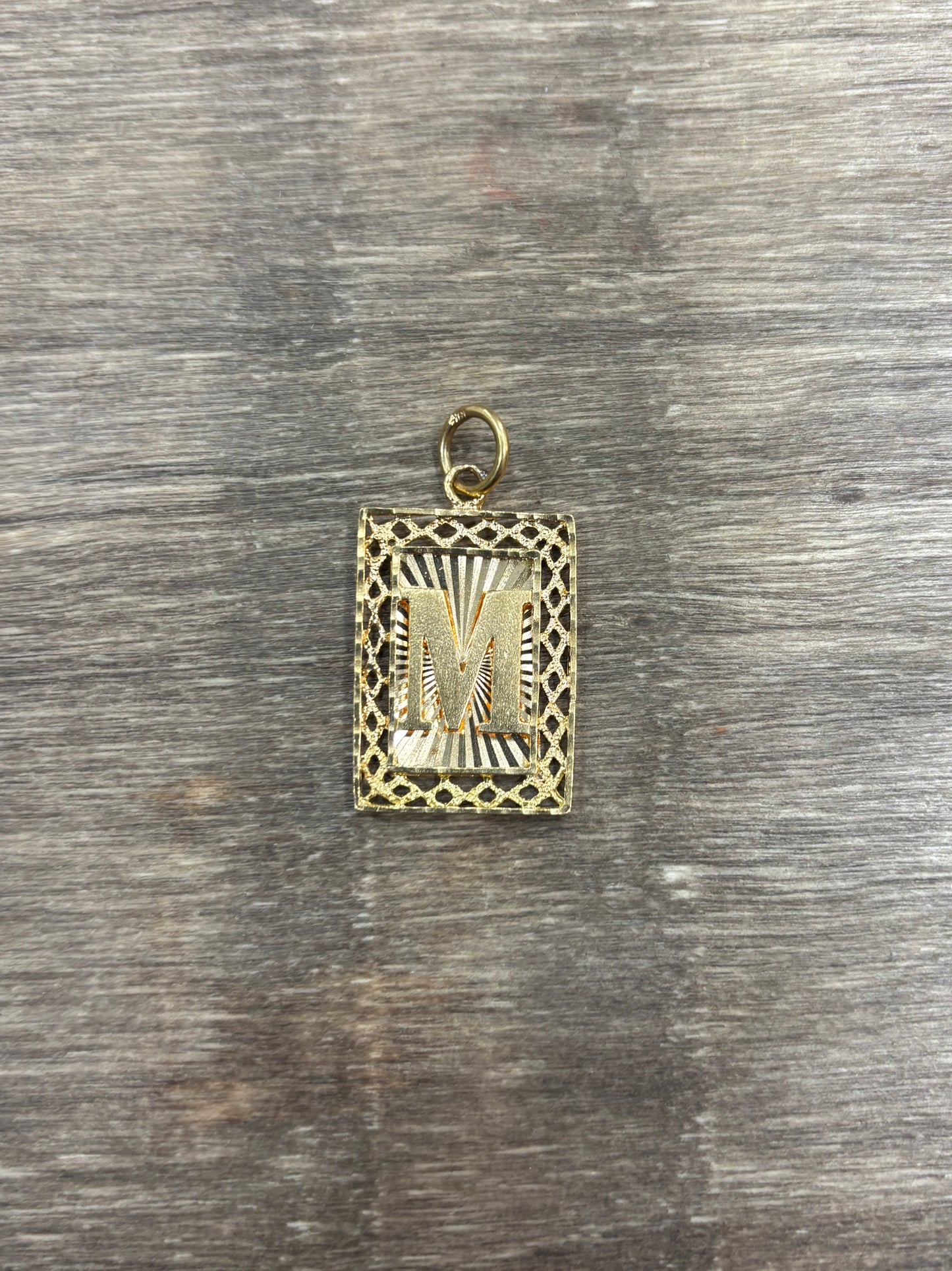 18k letter pendant