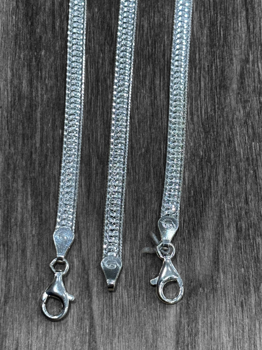 Silver Herringbone necklace