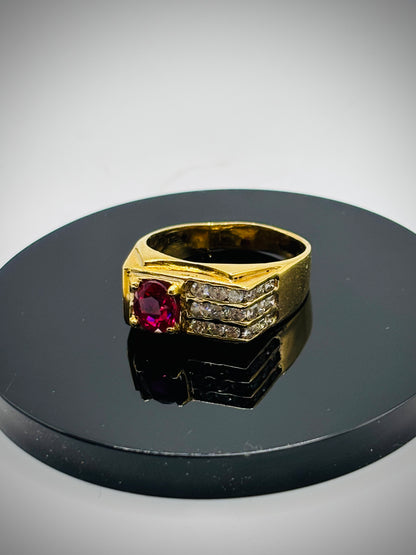 18k Ruby signet ring with diamonds