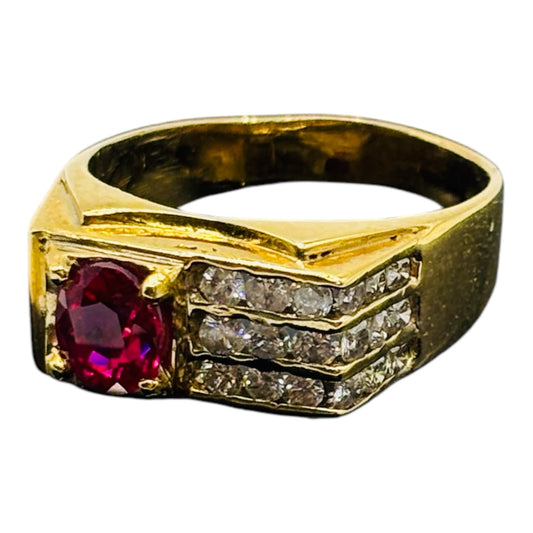 18k Ruby signet ring with diamonds