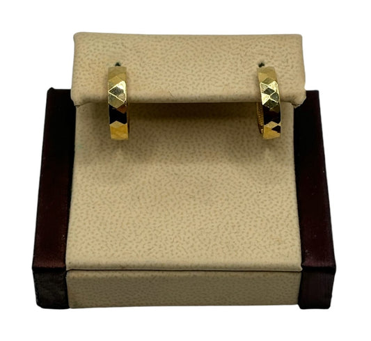 Diamond-Cut Hoop Huggies